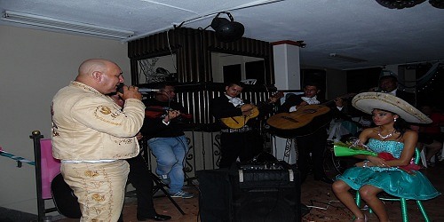 MARIACHI SON DE MEXICO MEDELLIN
