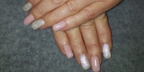 Oe-la-la Nail Bar