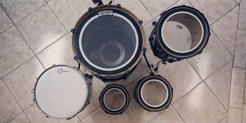 TIENDA DE INSTRUMENTOS MUSICALES EN MACHALA MC DRUMS