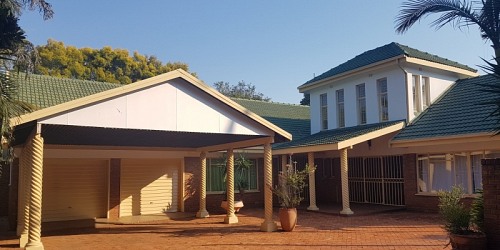 RealNet Properties - Martie Oosthuizen