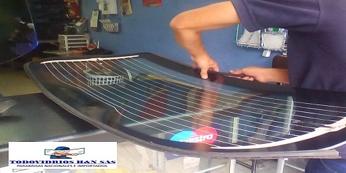 TODOVIDRIOS AUTOS HYN SAS