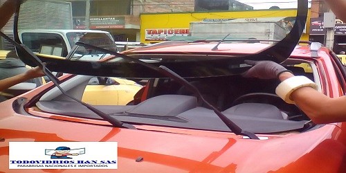 TODOVIDRIOS AUTOS HYN SAS