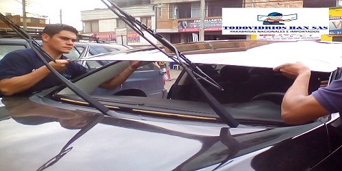 TODOVIDRIOS AUTOS HYN SAS