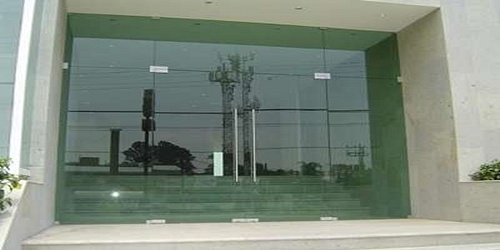 FABRICANTES DE ALUMINIO Y VIDRIO EN MACHALA-TECNI INDUSTRIAL
