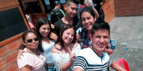 INSTITUTO LOOKING FORWARD