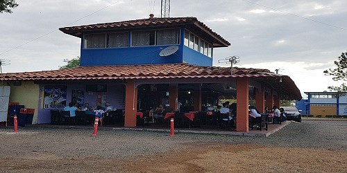 RESTAURANTE EL MIRADOR Chitré- Panamá