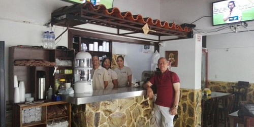 La Fondita Asaditos y Calditos