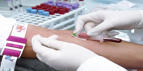 LABORATORIO DE ANÁLISIS CLÍNICO DKD EN MACHALA