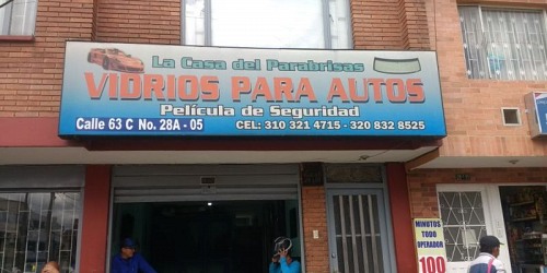 LA CASA DEL PARABRISAS