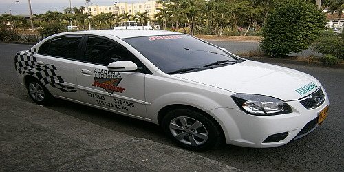 ACADEMIA DE CONDUCCION JUNIOR