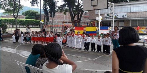 JARDÍN INFANTIL MICKEY MOUSE