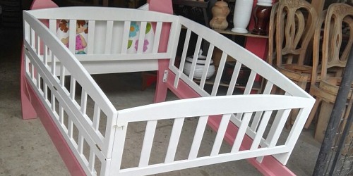 Fabrica de muebles el Pingüino