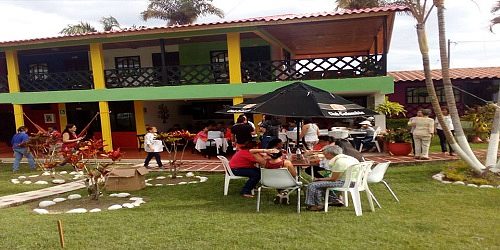 HOTEL HOSTEL ALAMEDA HOSPEDAJE CALI DARIEN LAGO CALIMA