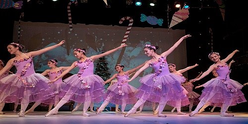 ESCUELA DE BALLET SANDRA ARENAS