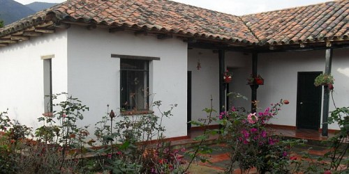 FUNDACIÓN GERONTOLOGICA LAS CANITAS