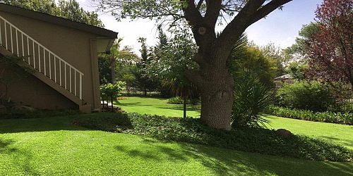 BAYSWATER LODGE