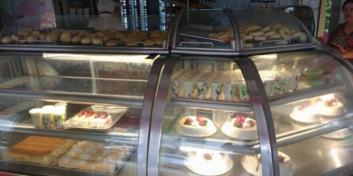 Panadería y Pastelería Peter Pan
