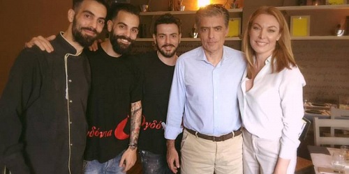 ΜΕΖΕΔΟΠΩΛΕΙΟ ΟΓΔΟΝΤΑ8 ΚΟΥΖΙΝΑ ΝΕΑ ΣΜΥΡΝΗ ΑΘΗΝΑ