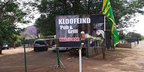 KLOOFEIND LODGE + PUB & GRILL