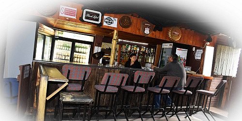 KLOOFEIND LODGE + PUB & GRILL