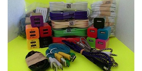 VENTA ACCESORIOS BOCINAS AUDIFONOS USB MEMORIAS