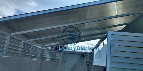 FÁBRICA Y MANTENIMIENTO DE ALUMINIOS Y CRISTALES EN CANCÚN