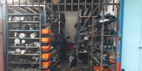 Derricks Auto Parts