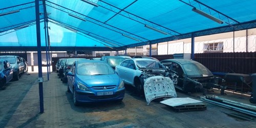 Derricks Auto Parts