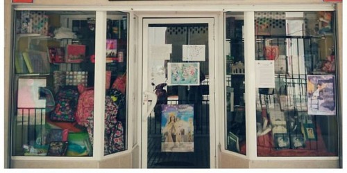 PAPELERÍA EL BÚHO LECTOR. Librería, Encuadernaciones.