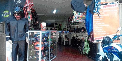 Cascos y Accesorios AT Store