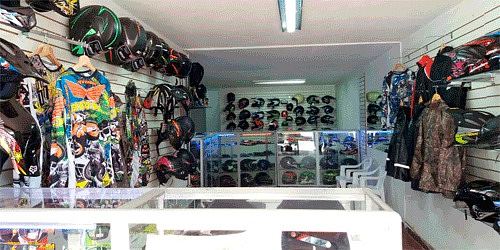 Cascos y Accesorios AT Store