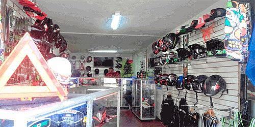 Cascos y Accesorios AT Store