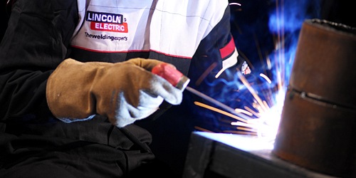 AMERICAN WELDING SAS