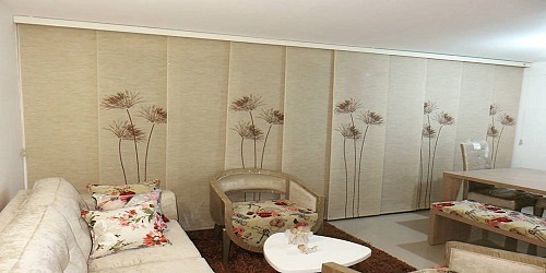 HOME BLINDS
