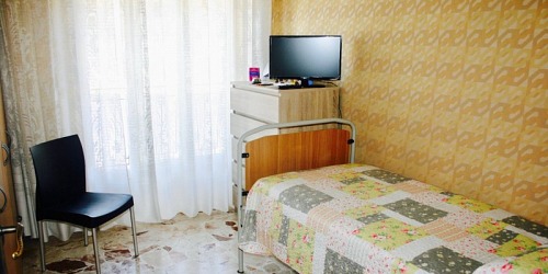 LA SECONDA GIOVINEZZA Casa Alloggio per Anziani