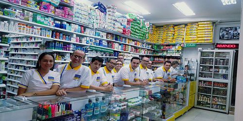 FARMACIA Y DROGUERIA 13-13