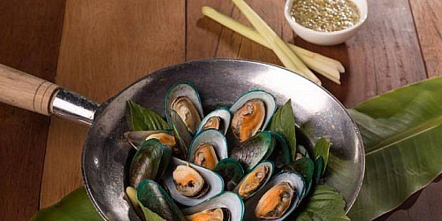 ชลบุรีกินอะไรดี ครัวมณีรัตน์ อาหารทะเล อ่างศิลา บางแสน