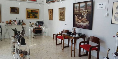 TIENDA GALERÍA DE ARTE "PUNTO MEDIO"