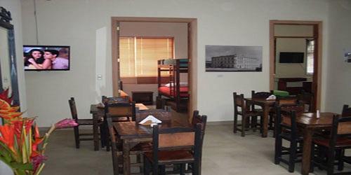 HOSTAL RESTAURANTE EL ZAGUAN CALDENSE