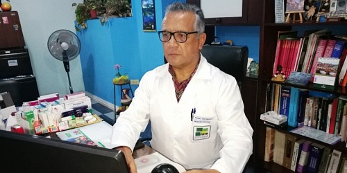 Dr. Manuel Santamaría MEDICINA INTERNA