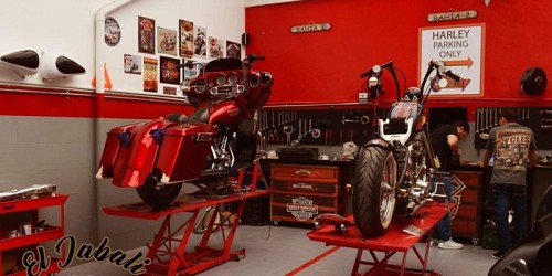 EL JABALI - Motos, Taller, Accesorios, Cafetería