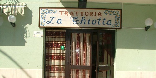 TRATTORIA PIZZERIA LA GHIOTTA CUCINA TIPICA SICILIANA