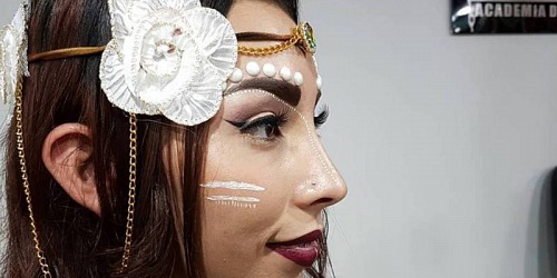 ACADEMIA DE BELLEZA LADY DY