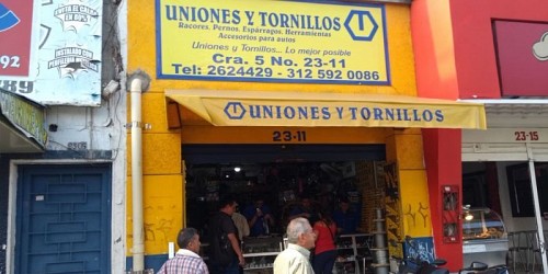 UNIONES Y TORNILLOS