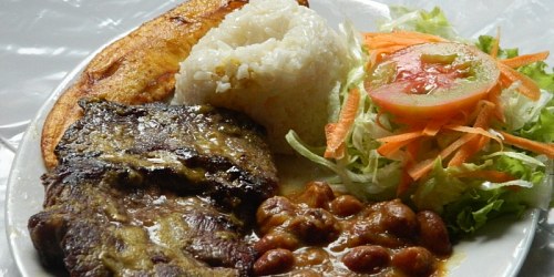 Restaurante y Parrilla La 80