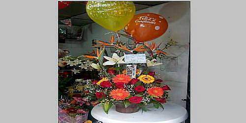FLORISTERIA FLORES Y FLORES