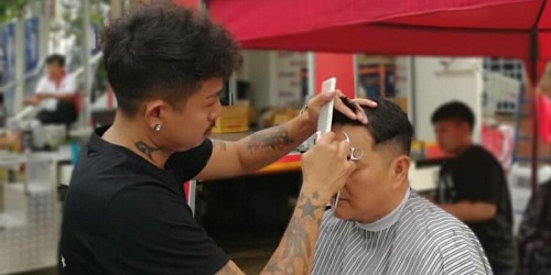 Full Cuts Barber ตัดผมชาย สไตล์วินเทจ ออกแบบทรงผม ชลบุรี