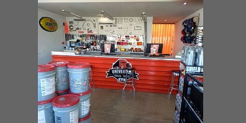 Universal Truck Parts