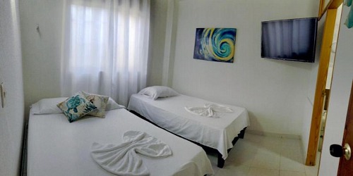 HOSPEDAJE CASA MARINA