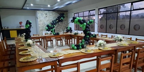 RESTAURANTE-SALON SOCIAL LAS ORQUIDEAS